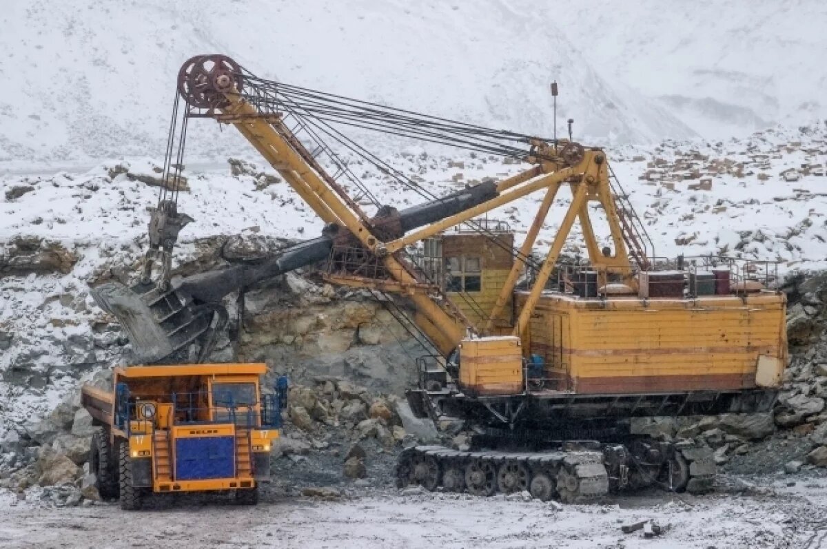    Передовые технологии помогают угольщикам работать.