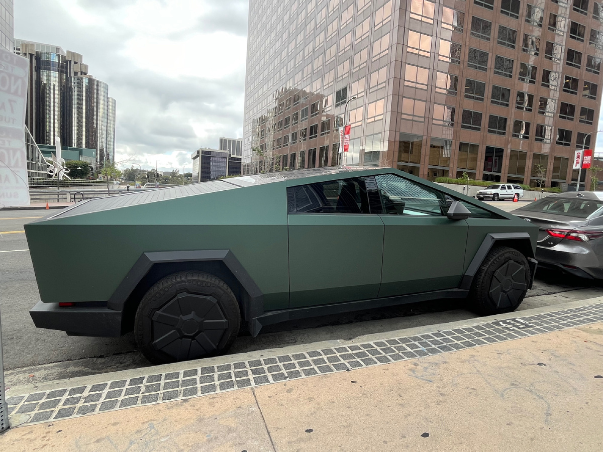 Tesla Cybertruck