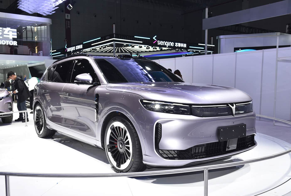 Обновленный Voyah Free