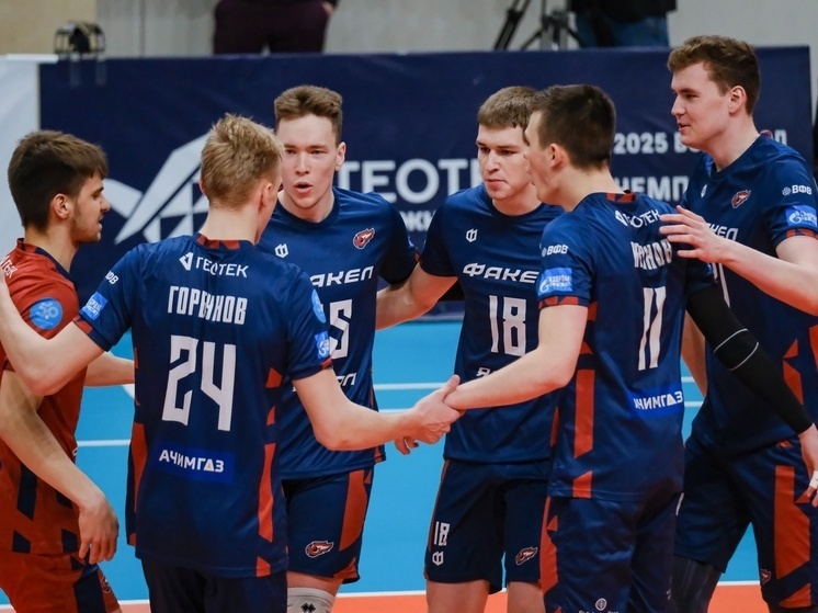     Фото: fakelvolley.ru