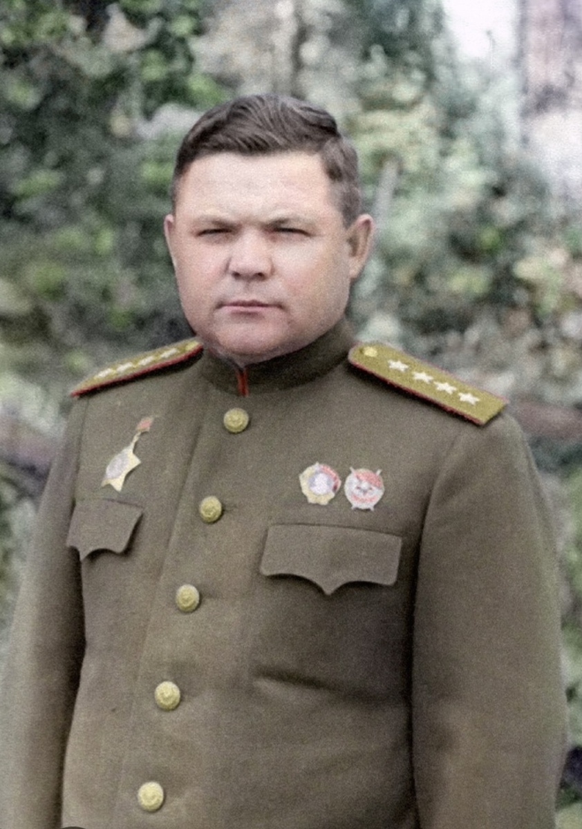 Командующий Первым Украйнским фронтом генерал армии Ватутин Н.Ф.