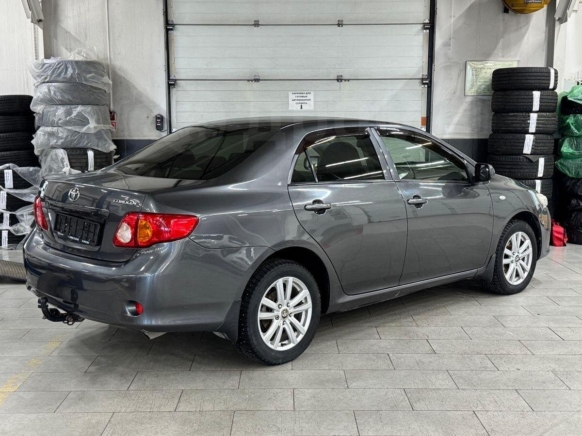 Toyota Corolla 2008 года