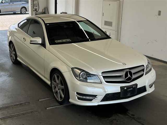 Mercedes-Benz C-Class. Источник: Официальный сайт Япония Транзит japantransit.ru