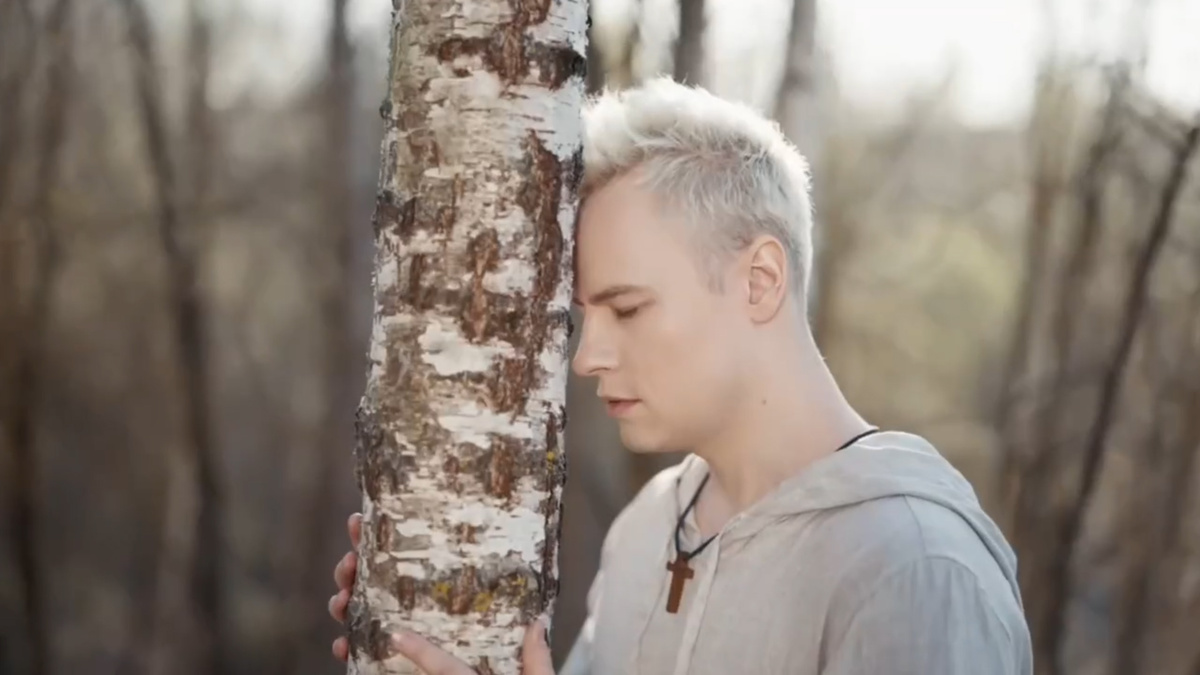 ЯРОСЛАВ ДРОНОВ