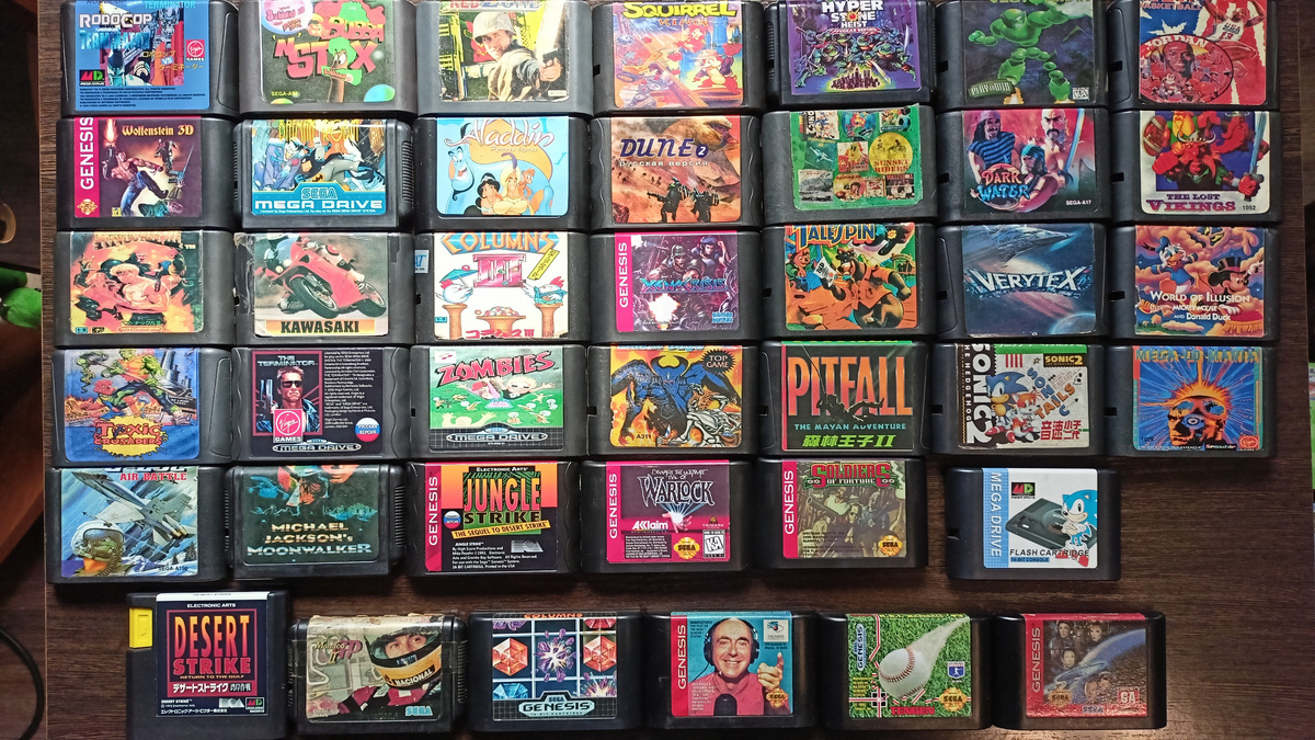 Аладдин имеет бокс, сюда попал случайно, нижний ряд -оригиналы.