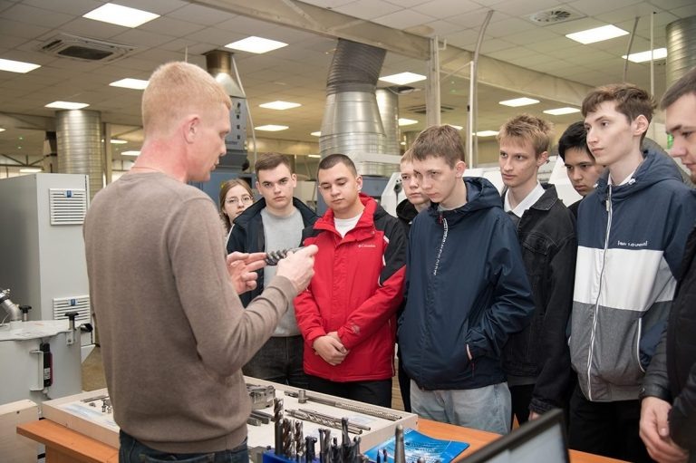    ПО «Стрела» активно участвует в акции «Неделя без турникетов» «О»