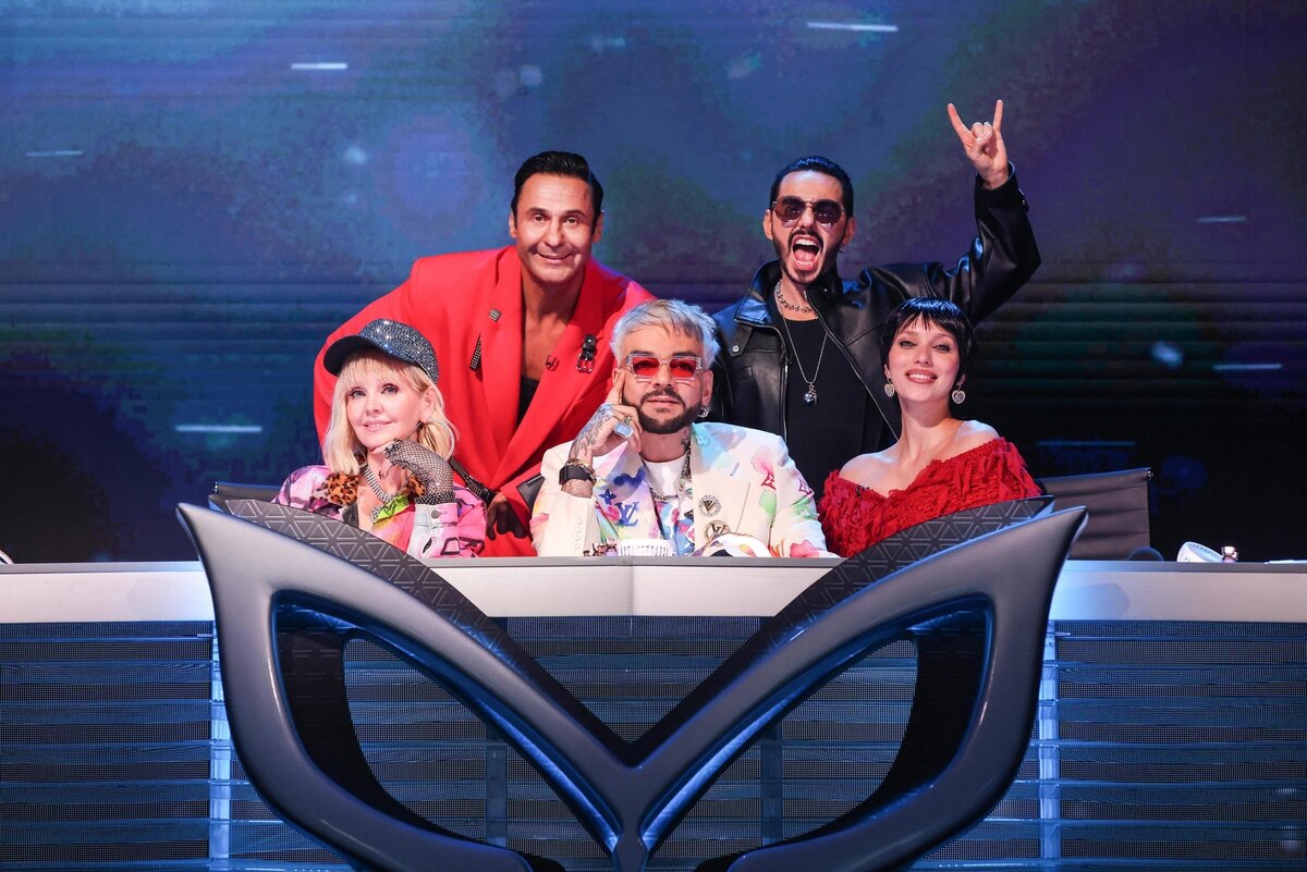 Источник : Starhit