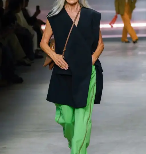 🌹 "60+ и в тренде: правила модного гардероба для зрелых женщин"