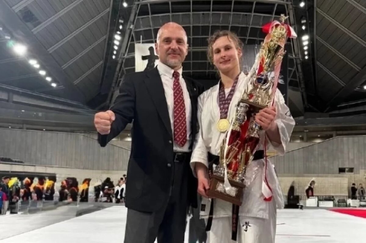    Петербурженка завоевала золото на чемпионате мира по киокусинкай в Токио