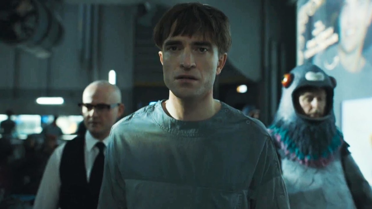 Кадр из фильма “Микки 17”