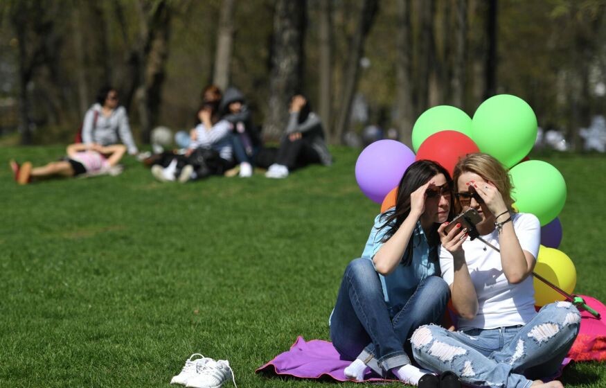    Россияне будут работать три дня в неделю: когда повезет?