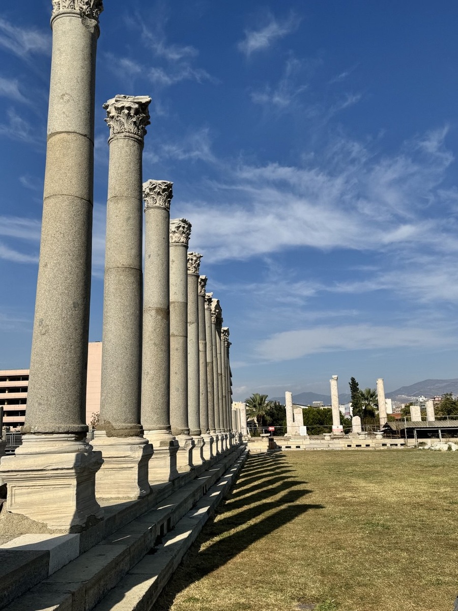 Руины Смирны