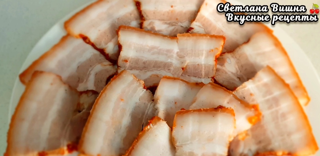 Сочная грудинка в кисло-сладком соусе. Идеальный рецепт для свинины. Ничего лишнего! Готовое мясо тает во рту.