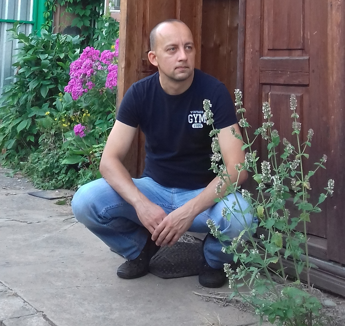 Фото со страницы А. В. Янгильдина в ВК, https://sun9-65.userapi.com/s/v1/ig2/NjiVMsqiDqc5v7Qa48BTH0MA6jugFDdbCzv9pYGGvdtejVs3l9LaRUsZ1P32UV345ekJ7xYttjkCkNjVnswNz1wC.jpg?quality=96&as=32x30,48x45,72x68,108x102,160x151,240x226,360x340,480x453,540x509,640x604,720x679,1080x1019,1280x1207,1426x1345&from=bu&cs=1426x0