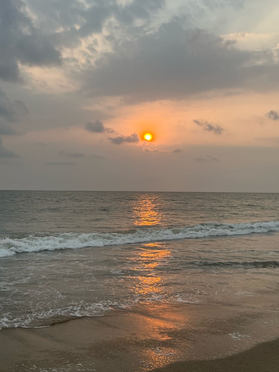 Индийский океан в районе нашего госпиталя. Фото Федоренкова В.