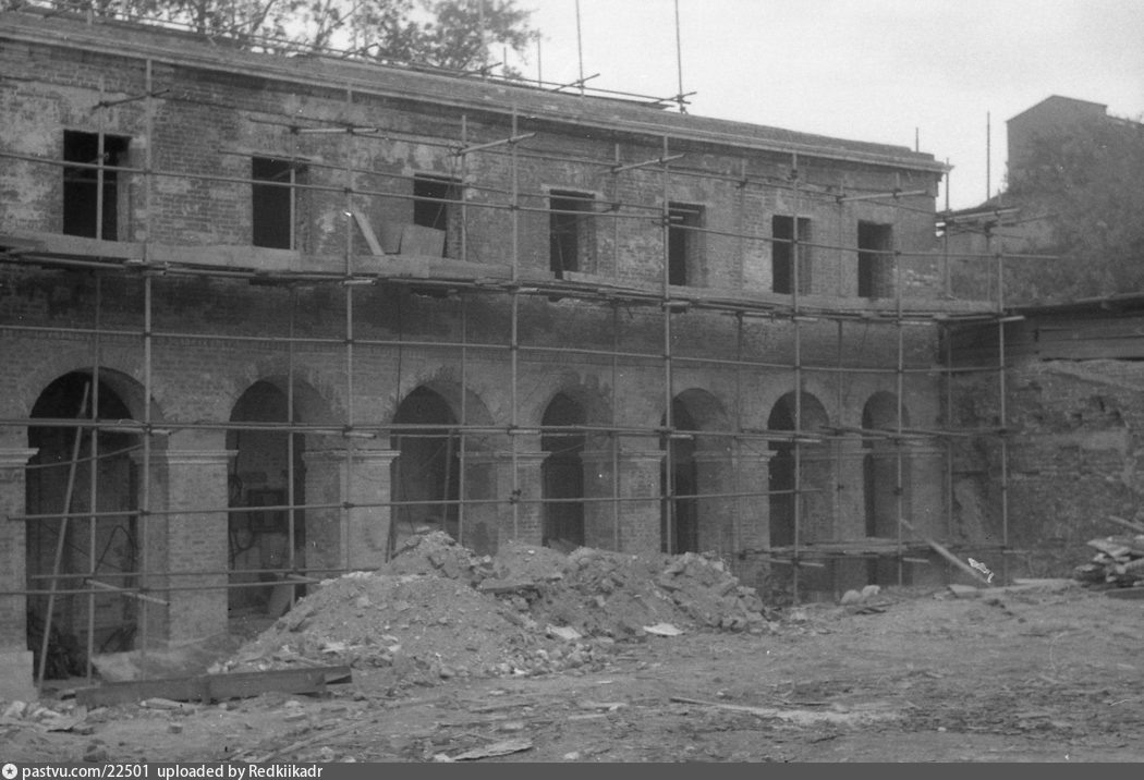 Так комплекс выглядел в 80-е годы. Фото с сайта pastvu.com