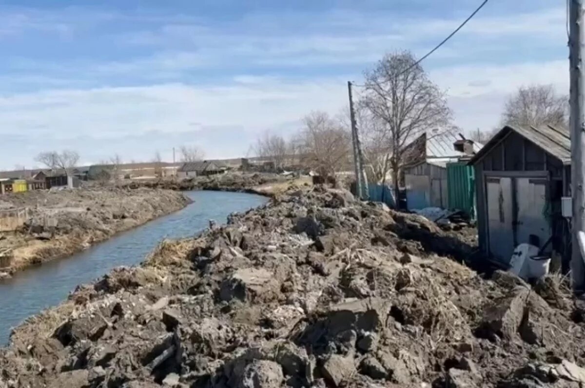    На Камчатке расчищают русла рек перед приходом паводков