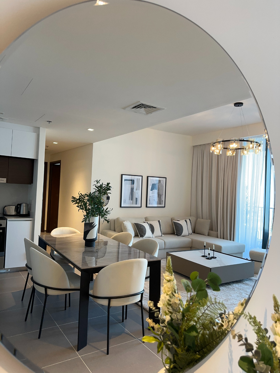 Проект Furni по меблировке квартиры в Creek Edge для сдачи в аренду