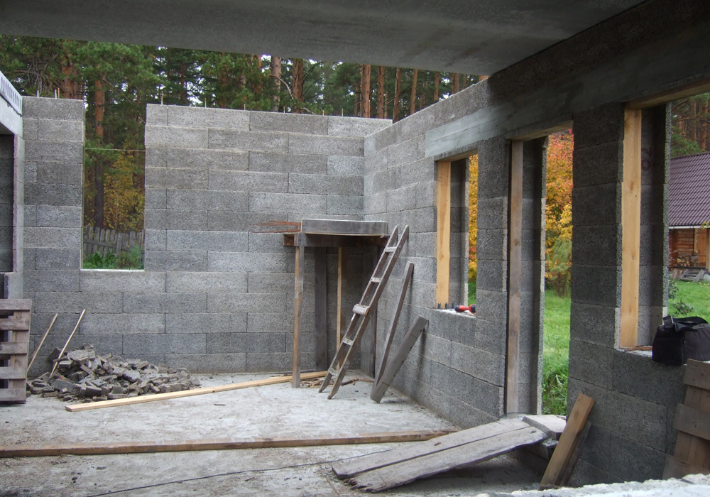 Вот, кстати, тот самый балкончик