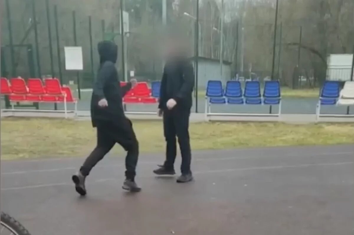    Из-за драки подростков на стадионе у школы в Перми возбудили уголовное дело