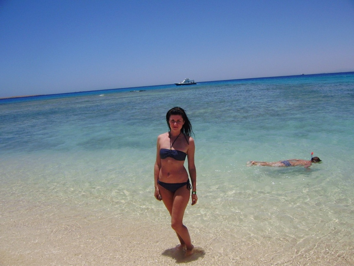 Море нереальное! И песок как мука!