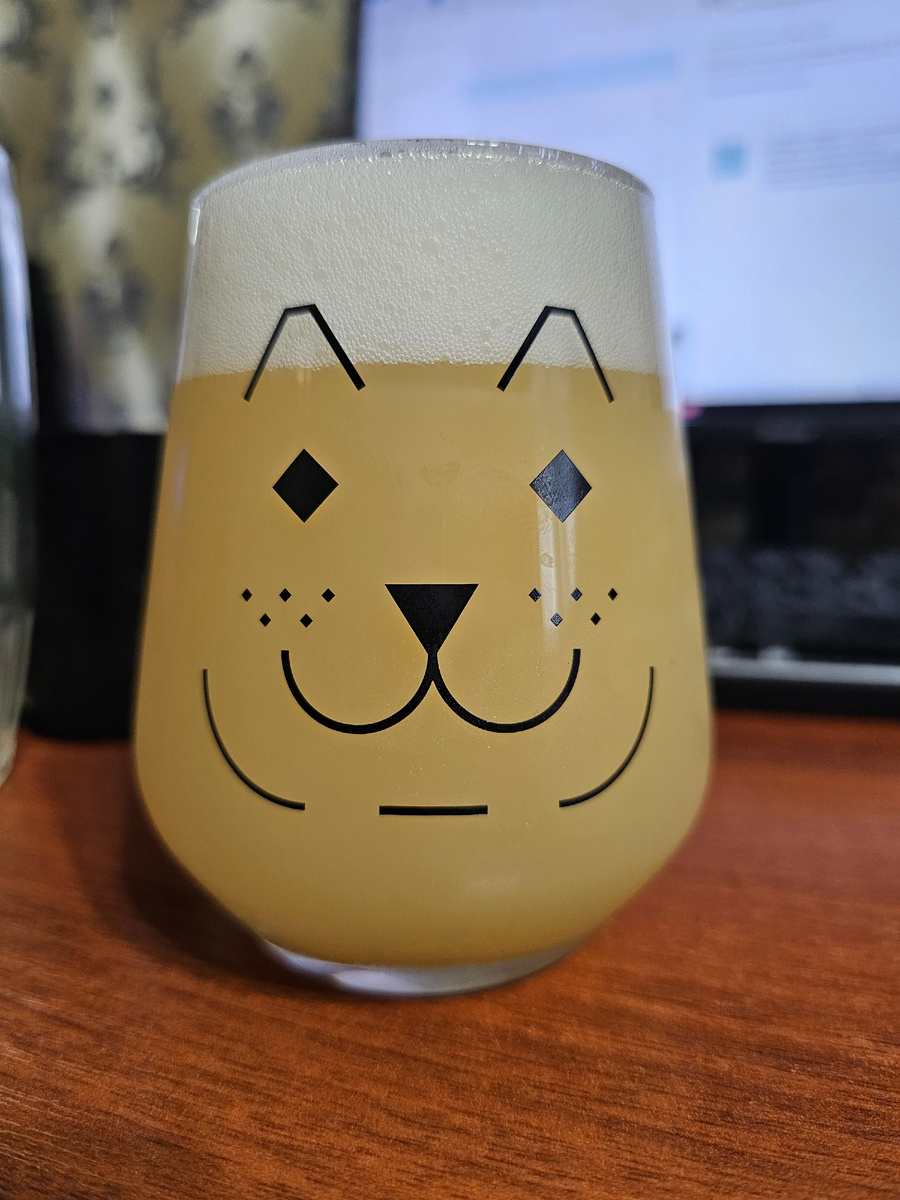 Пиво в бокале 