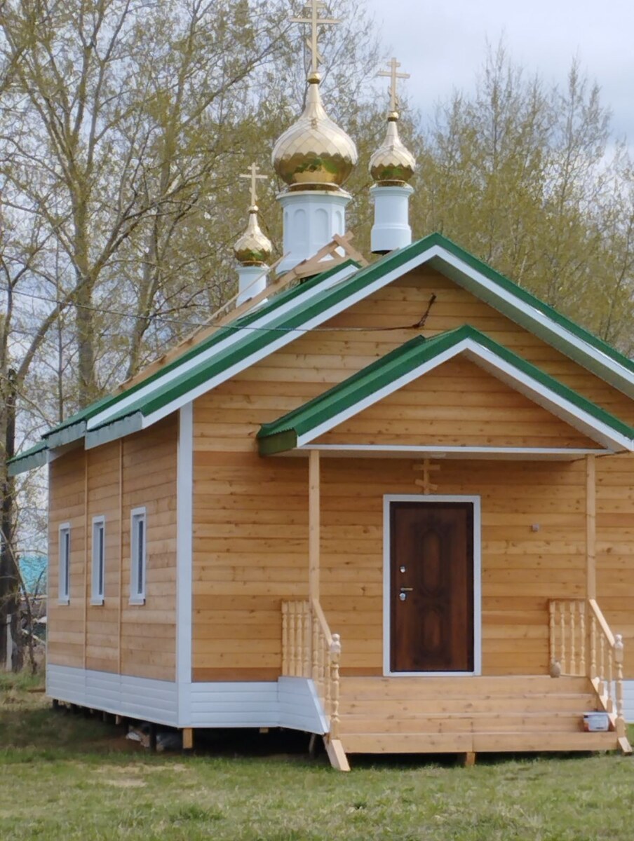 Фото 1 Фаины Зелениной. Церковь Преподобномученицы Анастасии Римляныни в селе Рассвет. 2024 год.