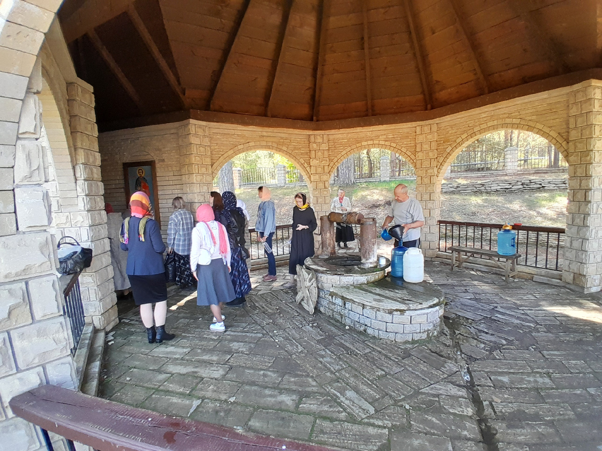 Святоавраамский источник