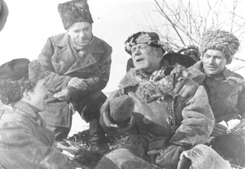 Кадр из фильма «Поднятая целина»