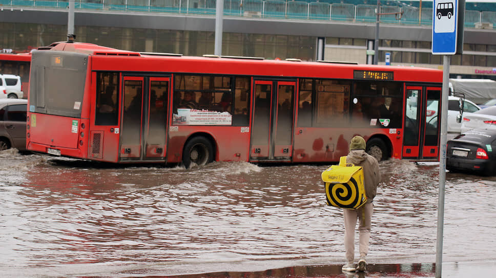 30 апреля в Казани временно изменится движение у нескольких маршрутов автобусов.📷Фото: Данила Егоров / Коммерсантъ