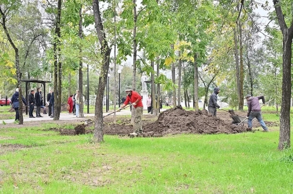    Площадь Опаленной юности в Ноябрьске официально стала сквером