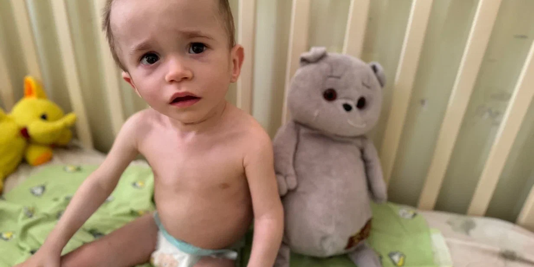 Истощённые и измученные голодом...