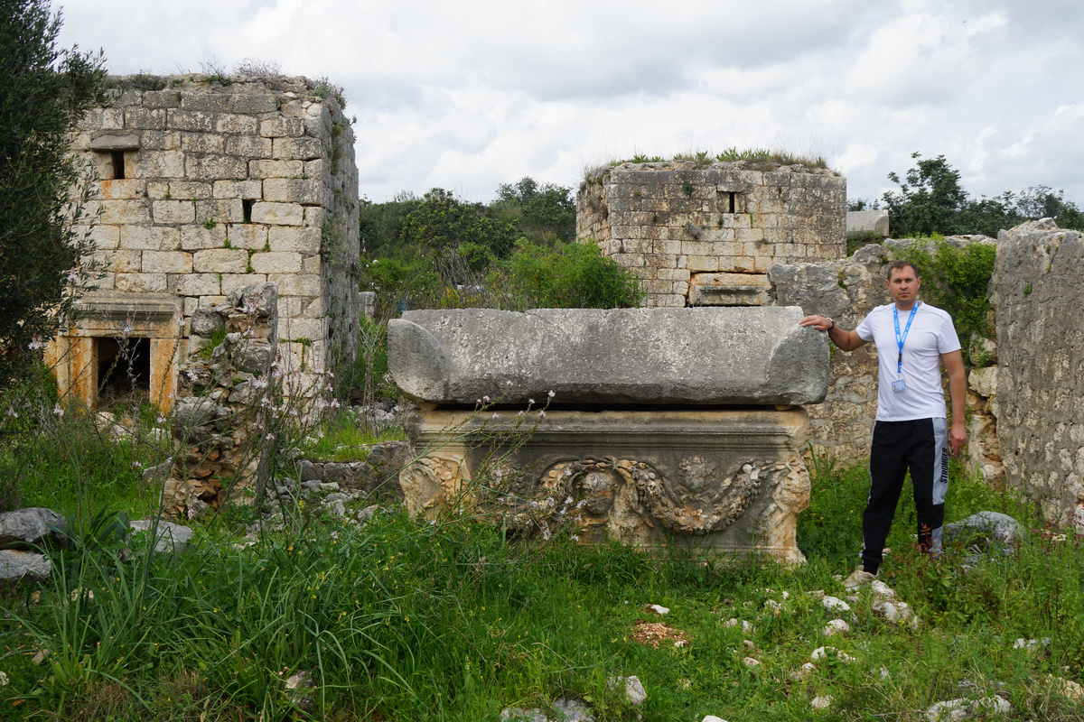 некрополь Eulaiusa Sebaste Ancient Street (Листайте галерею)