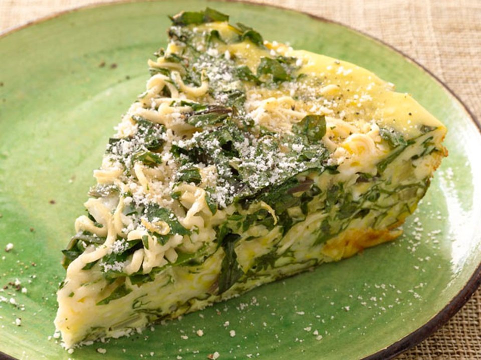 Пышный омлет со шпинатом