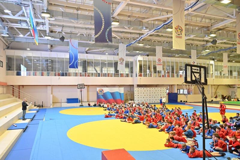 Листайте вправо, чтобы увидеть больше изображений