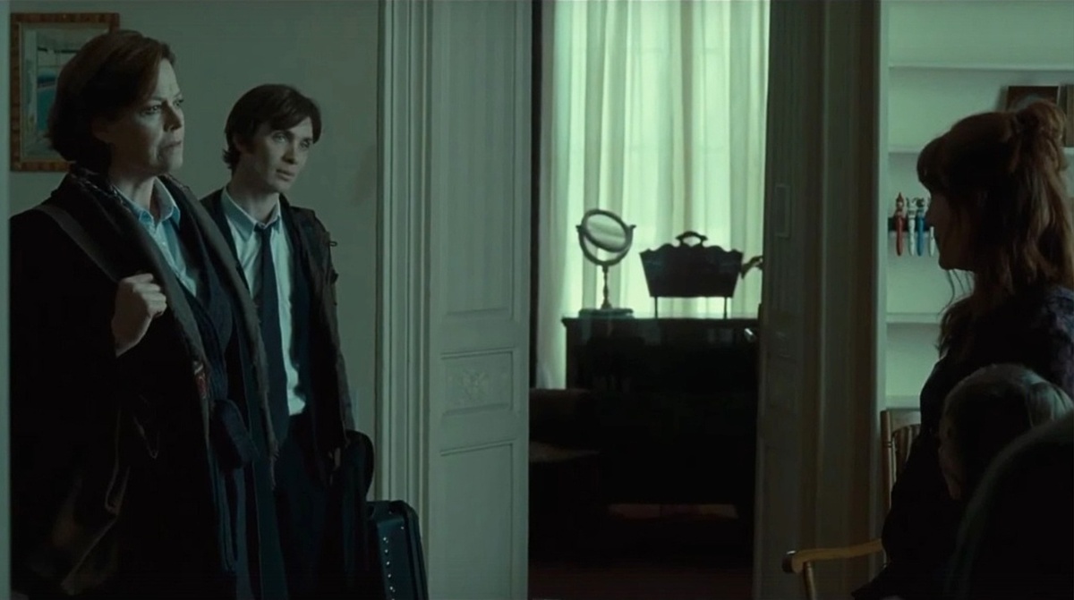 Мистический триллер "Красные огни"