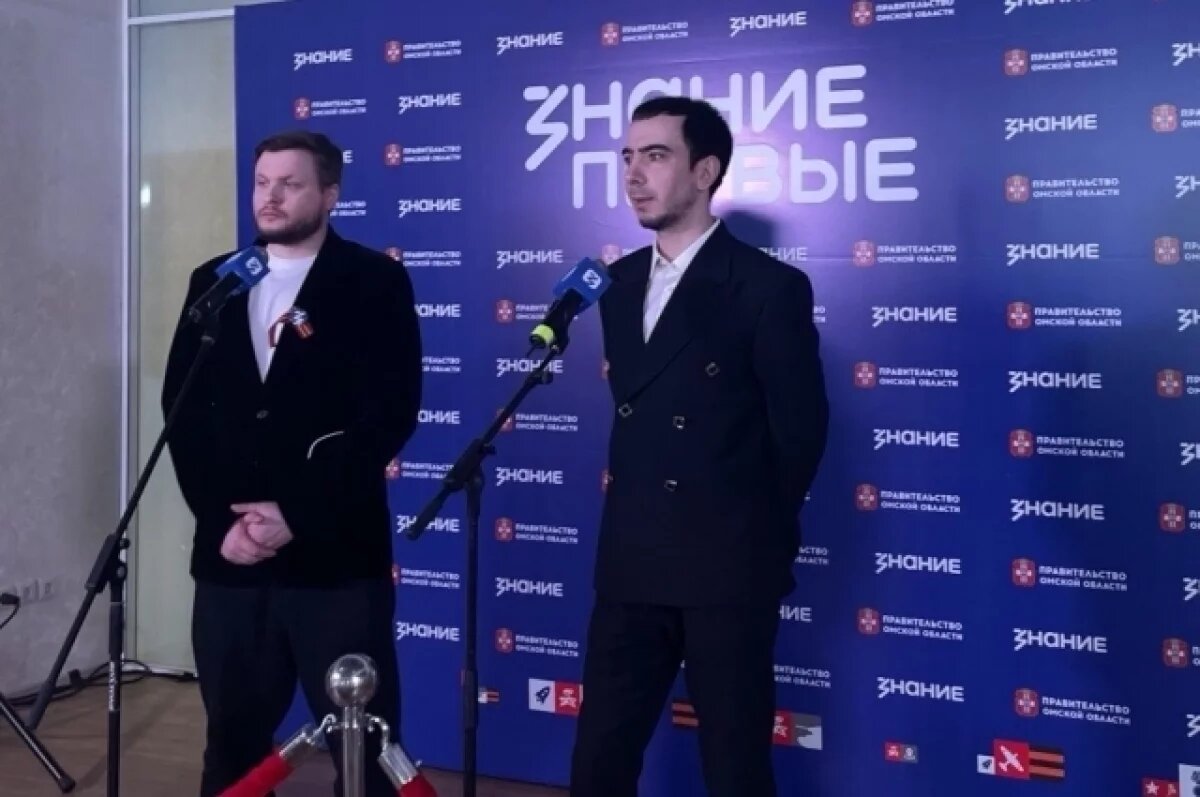    Пранк-журналисты Вован и Лексус рассказали, о чём бы спросили Ленина