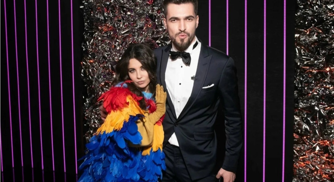 Он поди тоже иногда не трезвый раз к бывшей возвращается. А мы пока что слушаем новые хиты про гороскопы, знаки зодиака и еще свои сочиняем тоже с новыми событияии, историей и другими правилами какие нужны именно нам самим. Ведь знак зодиака отнюдь не один единственный их вон много. Тем более нашли еще один новый змееносец. Но это так лишь разговоры, на самом деле его некуда и невозможно включить. Потому что все расписано по времени, по датам, по месяцам. Ему просто нет места нигде. На самом деле реально все это бред.