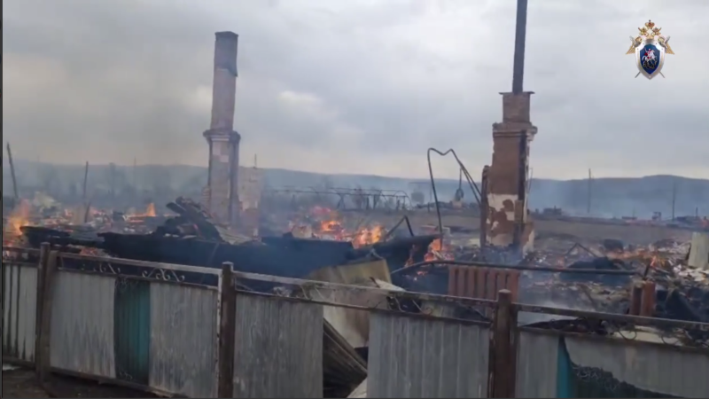    В Красном Чикое тоже горели дома. Вот что от них осталось. Фото: скриншот видео СУ СК РФ по Забайкалью.