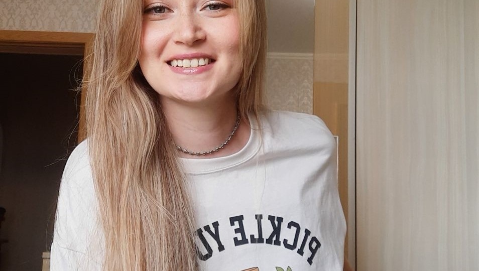 Косметика, которая меня молодит или как я стала "косить" под подростка