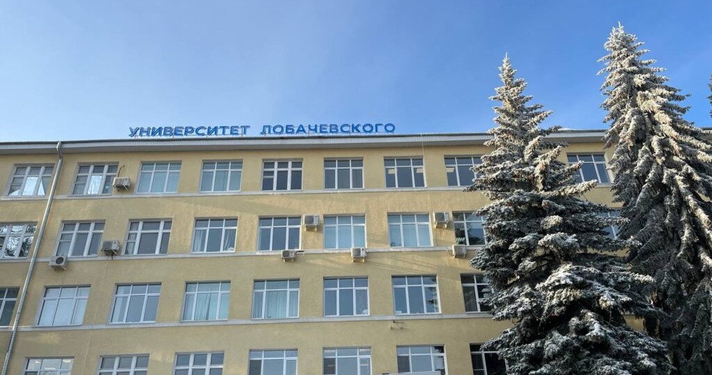 Мать живодера отстранили от работы в нижегородском вузе