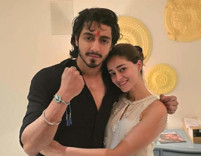 Ахан и Ананья Пандей