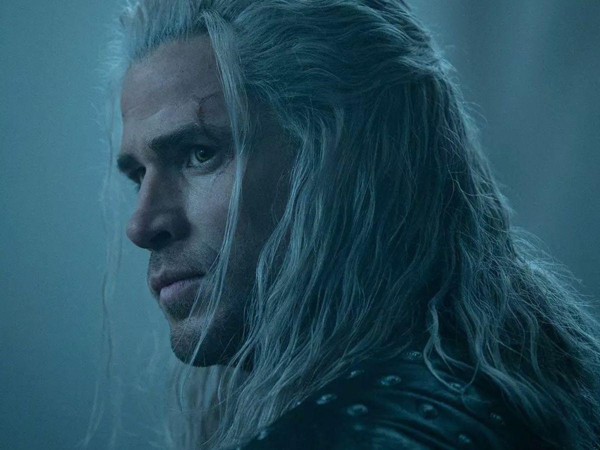    Геральт сильно изменился за лето. Новые кадры со съёмок пятого сезона «Ведьмака»