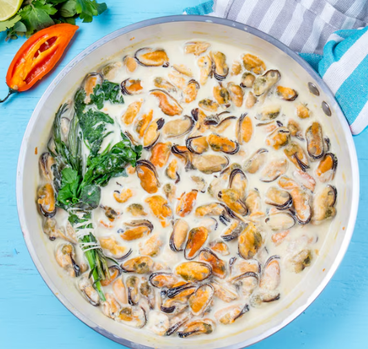 Мидии в сливочном соусе