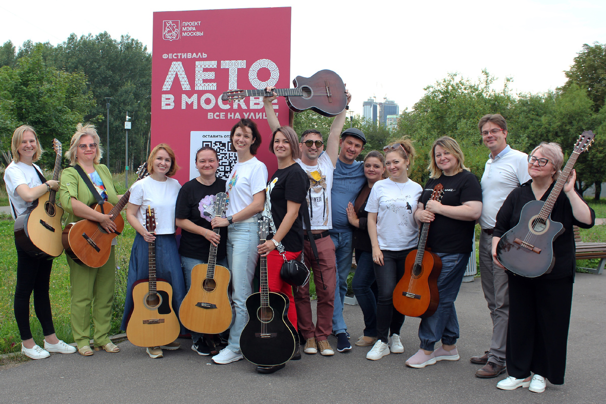 На фото я и мои ученики