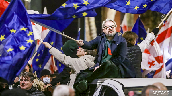     Фото: AP/TASS   
 Текст: Дмитрий Александров,    
Тбилиси