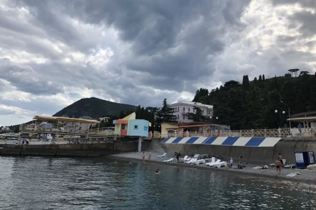    Информация об обнаруженном мазуте на пляже в Алуште – фейк