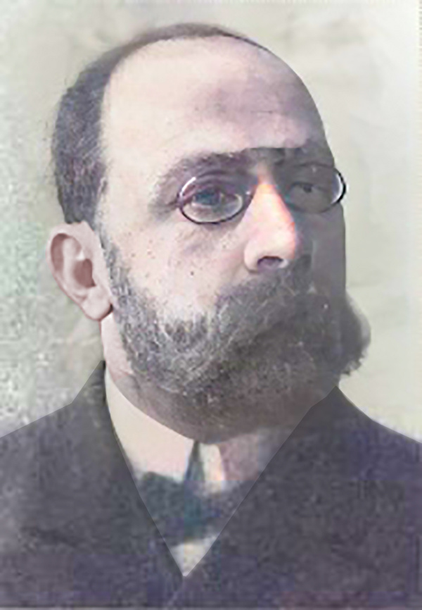 Михаил Петрович Налётов (1869-1938) - российский инженер-изобретатель, создатель и строитель первого в мире подводного минного заградителя.