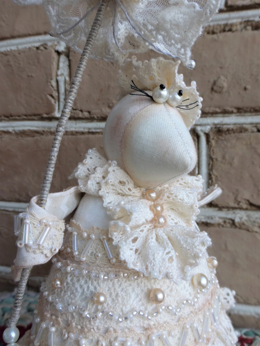 Белинда Кар-кар, ворона белая)))