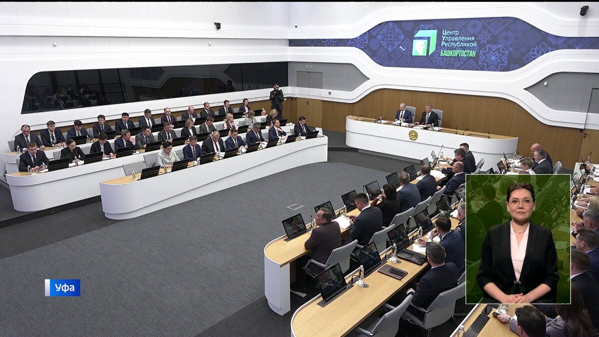    «На это всегда деньги должны быть»: Радий Хабиров остался недоволен уборкой районов Башкортостана